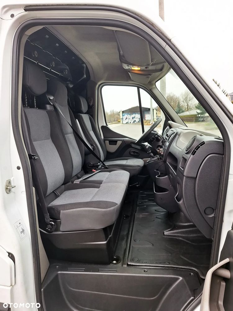 Renault Master - 29