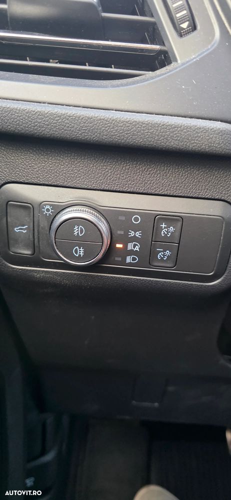 Ford Kuga 2.0 EcoBlue A8 AWD ST Line X - 11