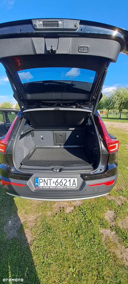 Volvo XC 40 T3 Geartronic Momentum Core - 6