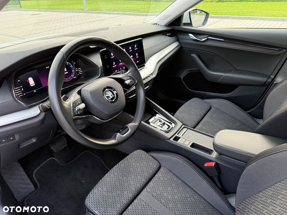Skoda Octavia 2.0 TDI SCR Clever DSG - 12