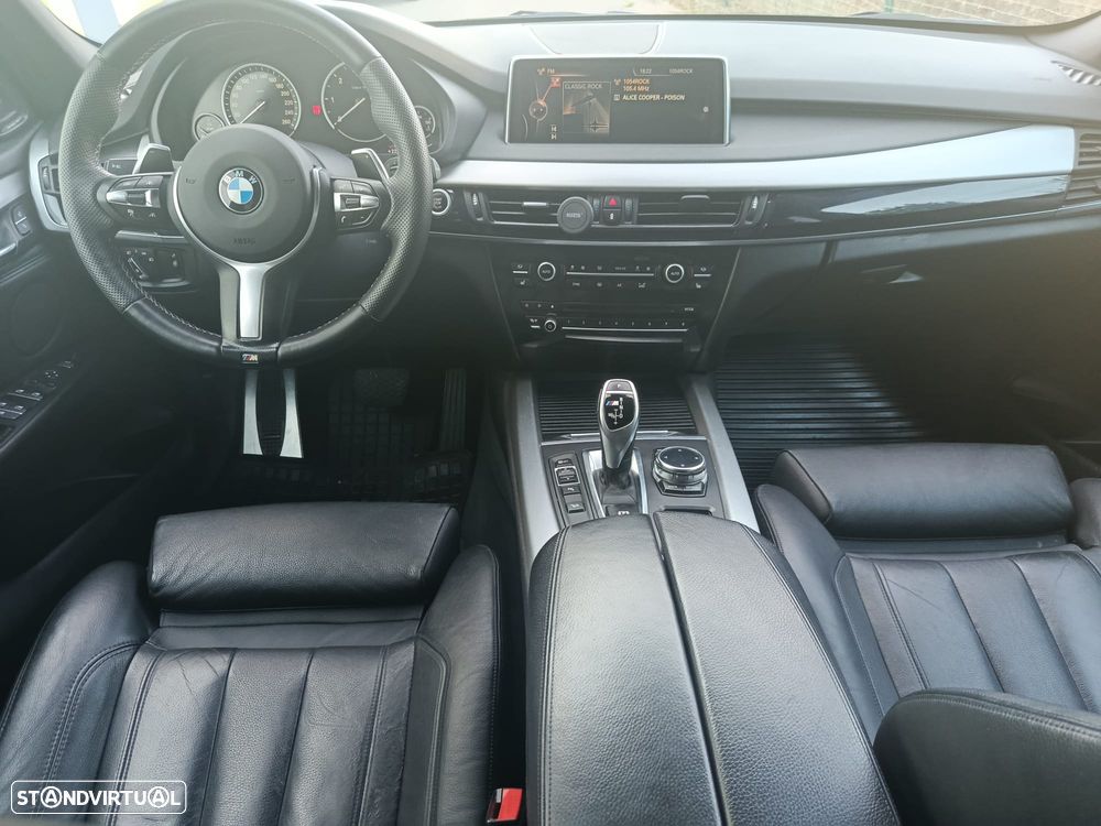 BMW X5 M50d Sport-Aut. — fotografia 7