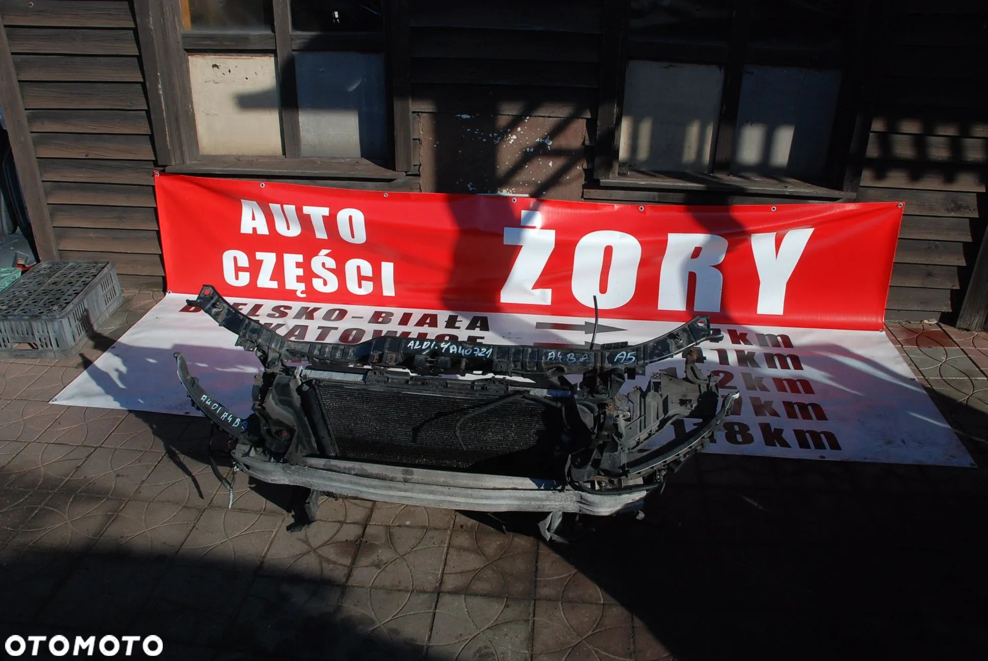 audi A4 B8 A5 pas przedni nr A40721 WYSYŁKA - 1