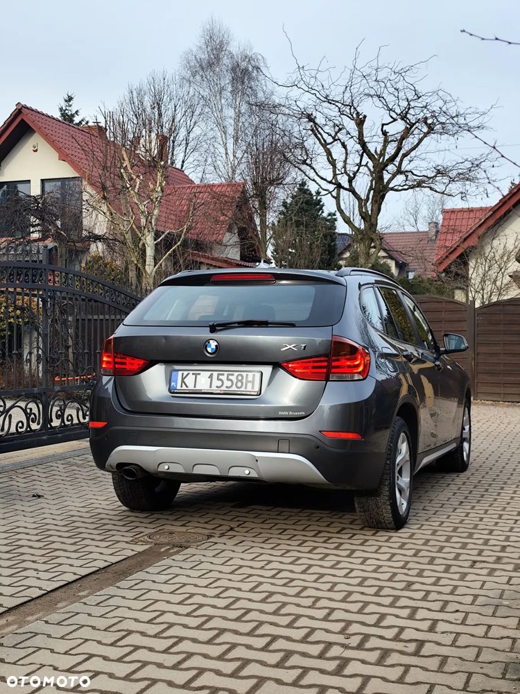 BMW X1 sDrive16d xLine - 3