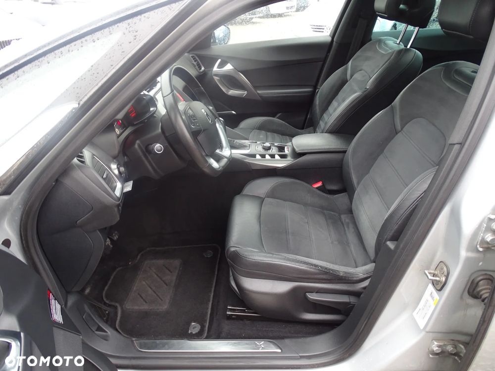 Citroën DS5 HDi 165 Business - 22