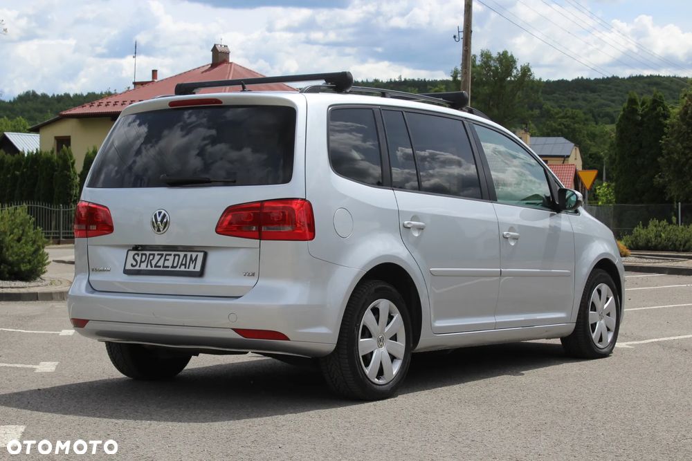 Volkswagen Touran 1.6 TDI DPF Comfortline - 4