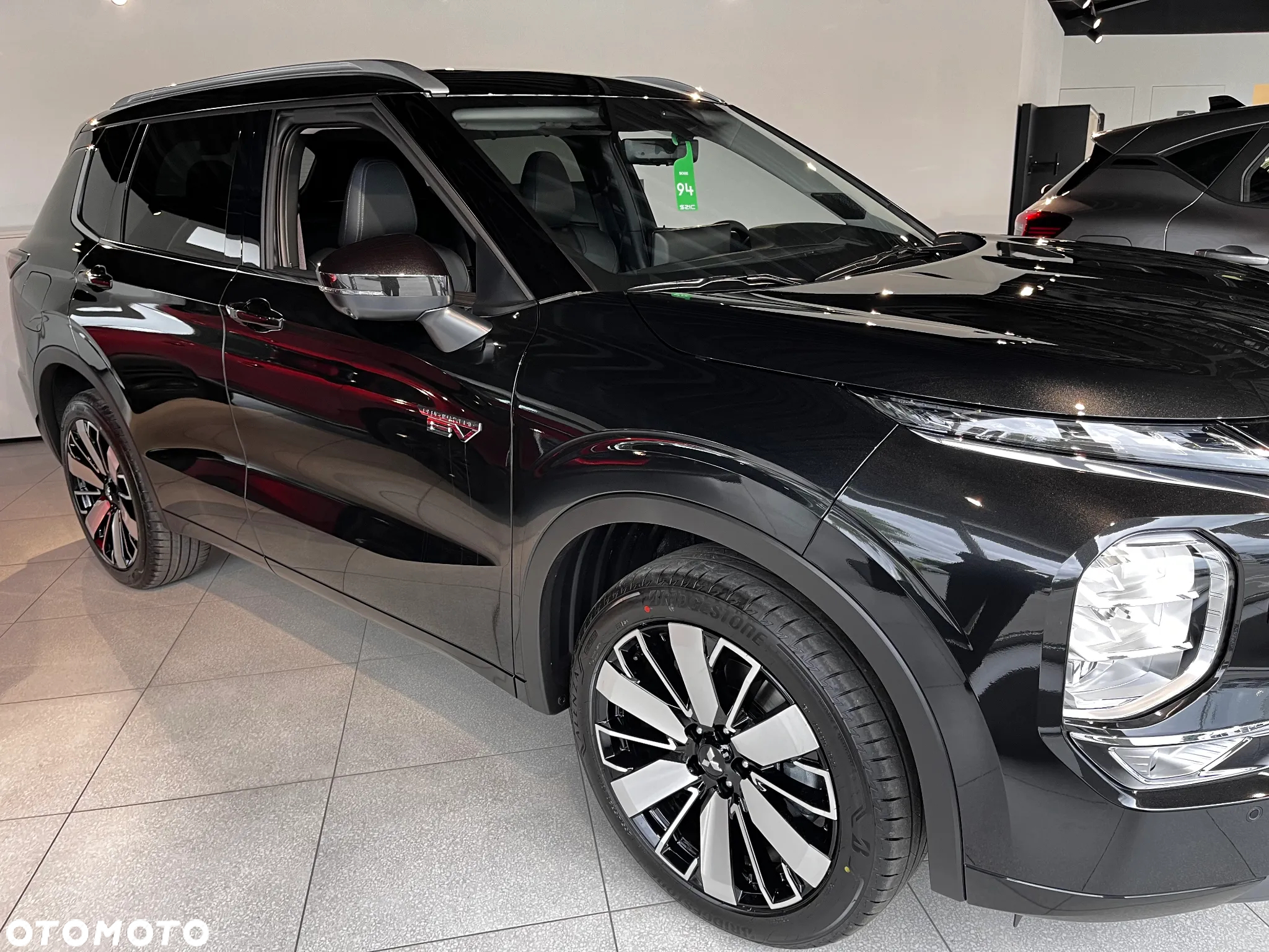 Mitsubishi Outlander PHEV Instyle - 6