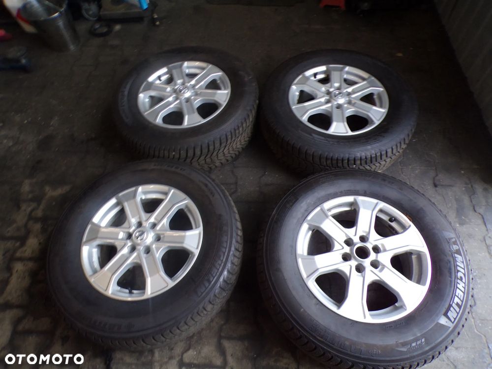 FELGI KOŁA NISSAN NAVARA MICHELIN 255/65/17 - 1