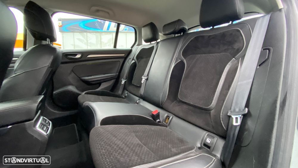 Renault Mégane Sport Tourer 1.5 dCi Intens - 22