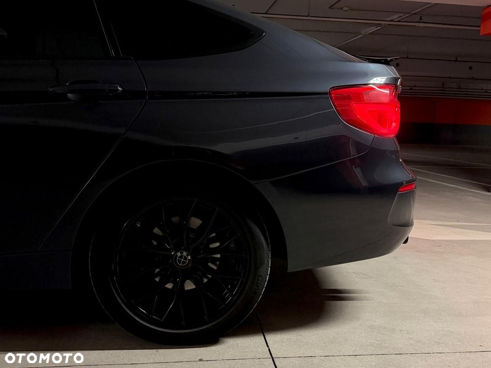 BMW Seria 3 320d xDrive Sport Line - 21