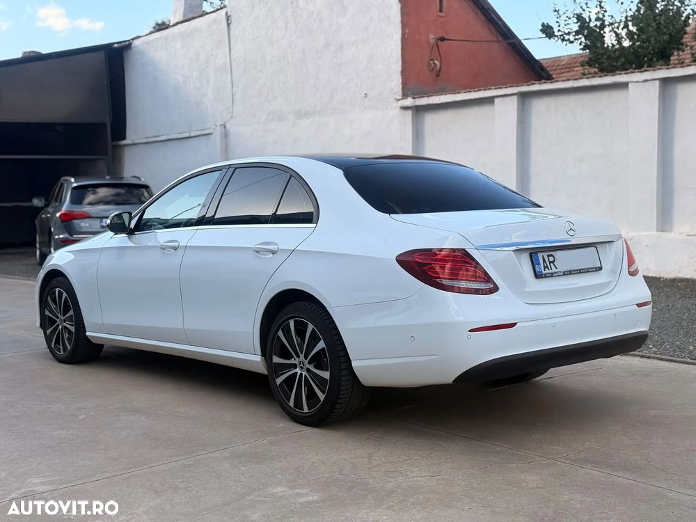 Mercedes-Benz E 2017 photo 4