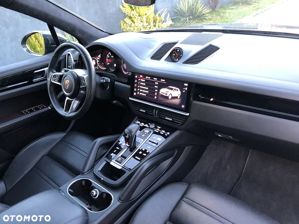 Porsche Cayenne GTS Tiptronic S - 40