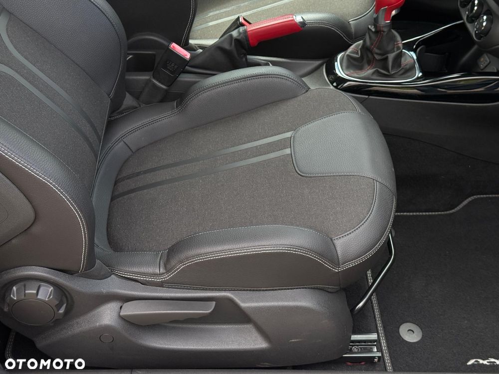 Opel Adam 1.4 Start/Stop Slam - 19