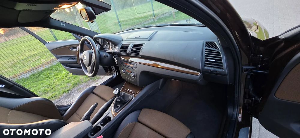 BMW Seria 1 - 18