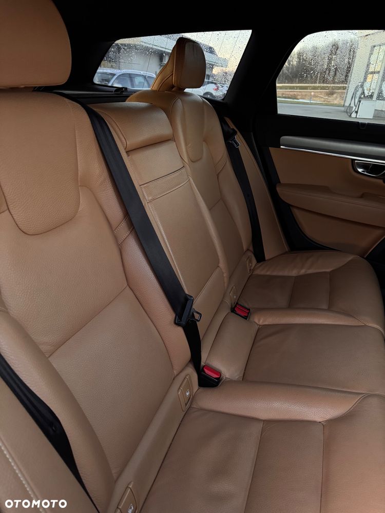 Volvo V90 D3 Momentum - 8