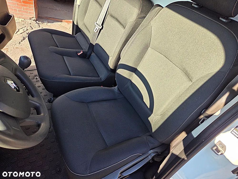 Renault TRAFIC - 22