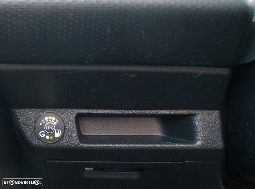 Renault Clio 1.0 TCe Intens Bi-Fuel - 17