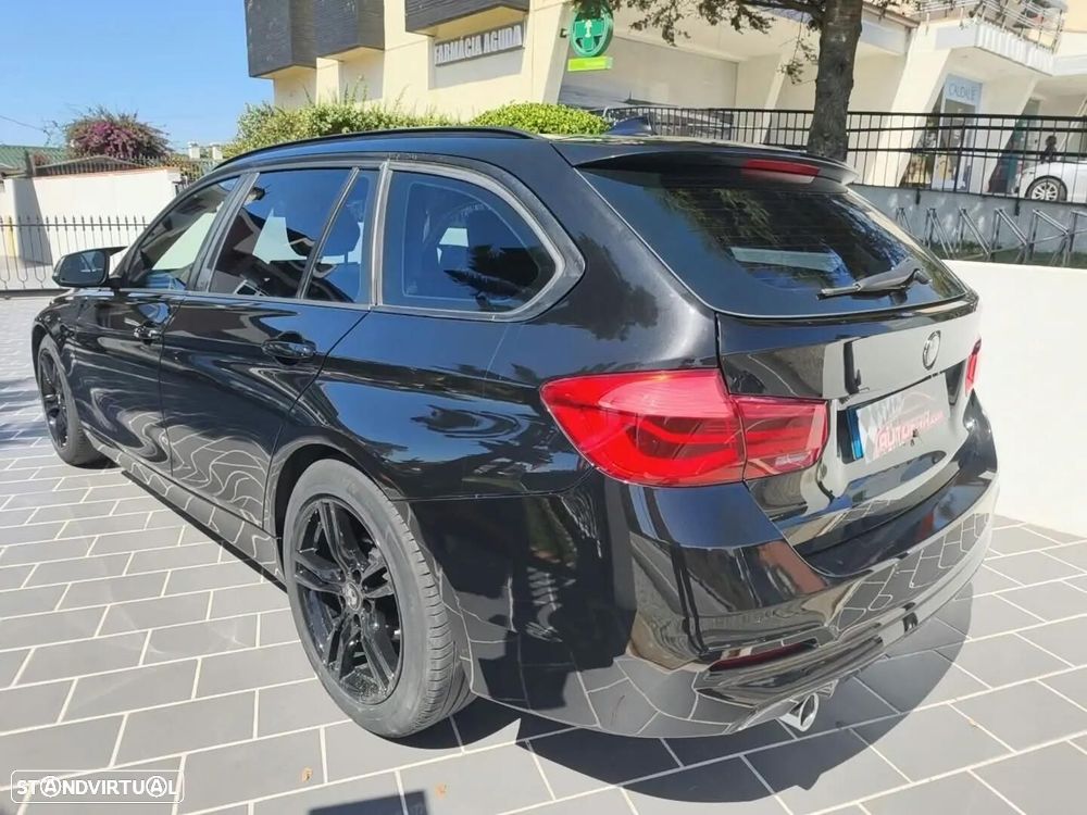 BMW 318 i Sport Line - 24