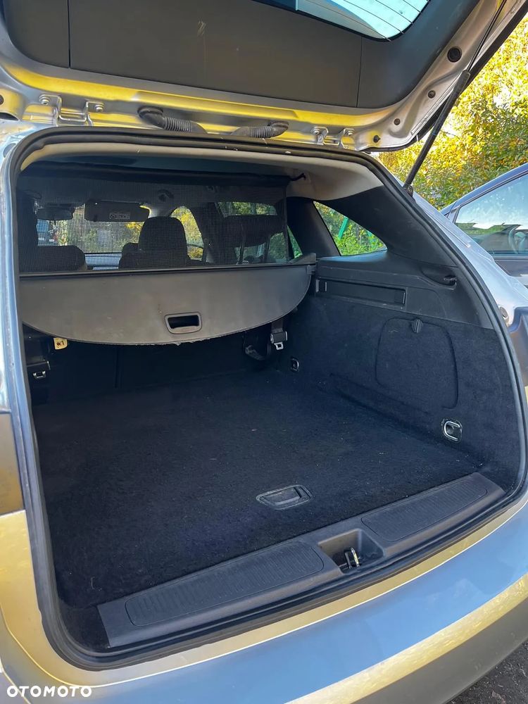 Opel Astra 1.2 T Elegance S&S - 16