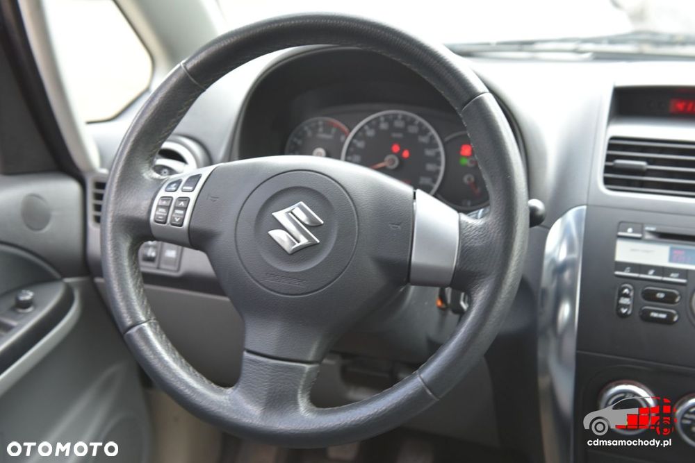 Suzuki SX4 - 24