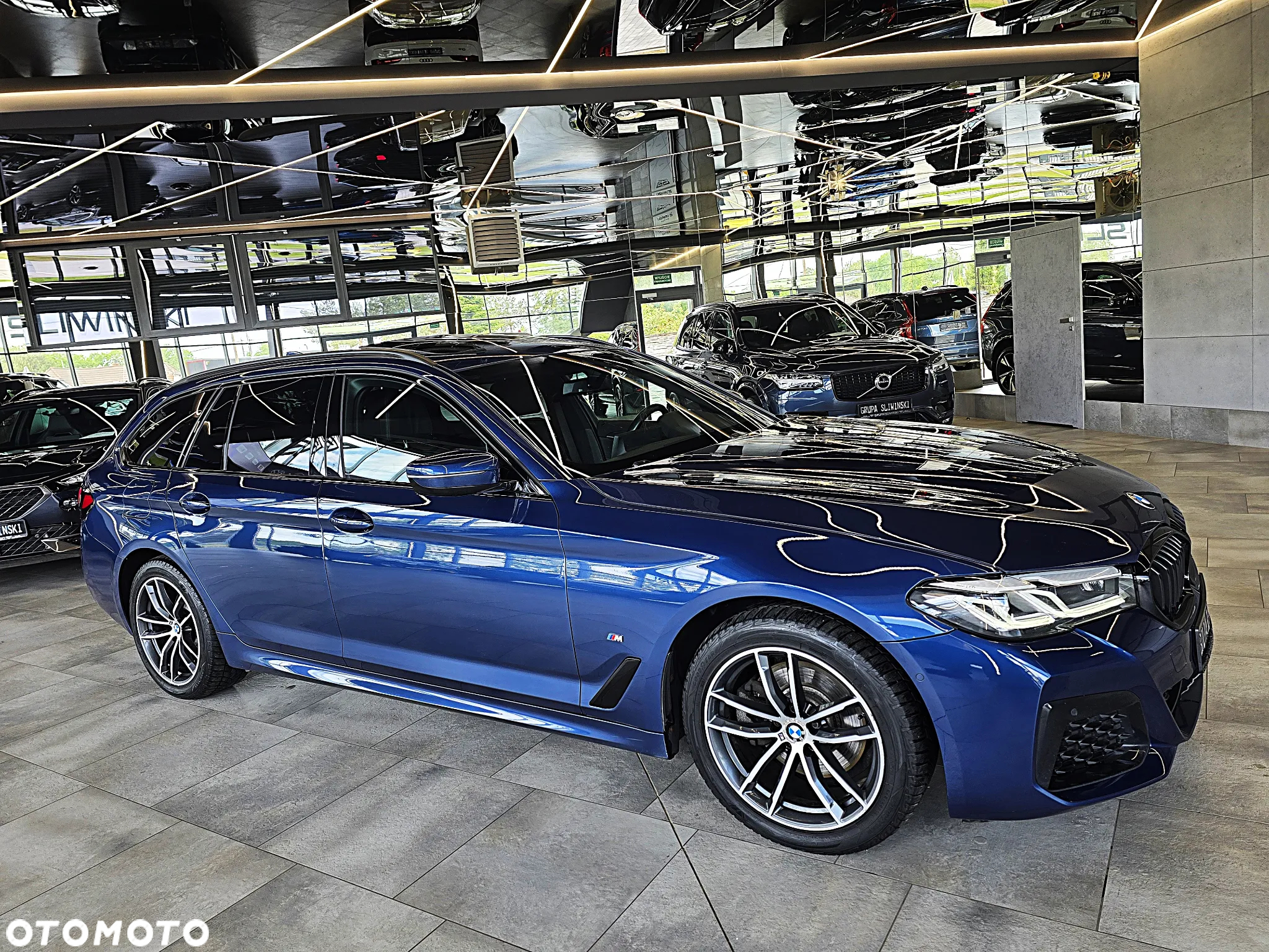 BMW Seria 5 520d xDrive M Sport sport - 12