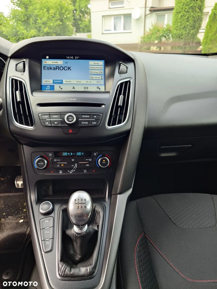 Ford Focus 1.5 EcoBoost ST-Line ASS - 11