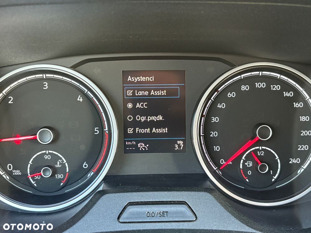 Volkswagen Transporter T6.1 - 37