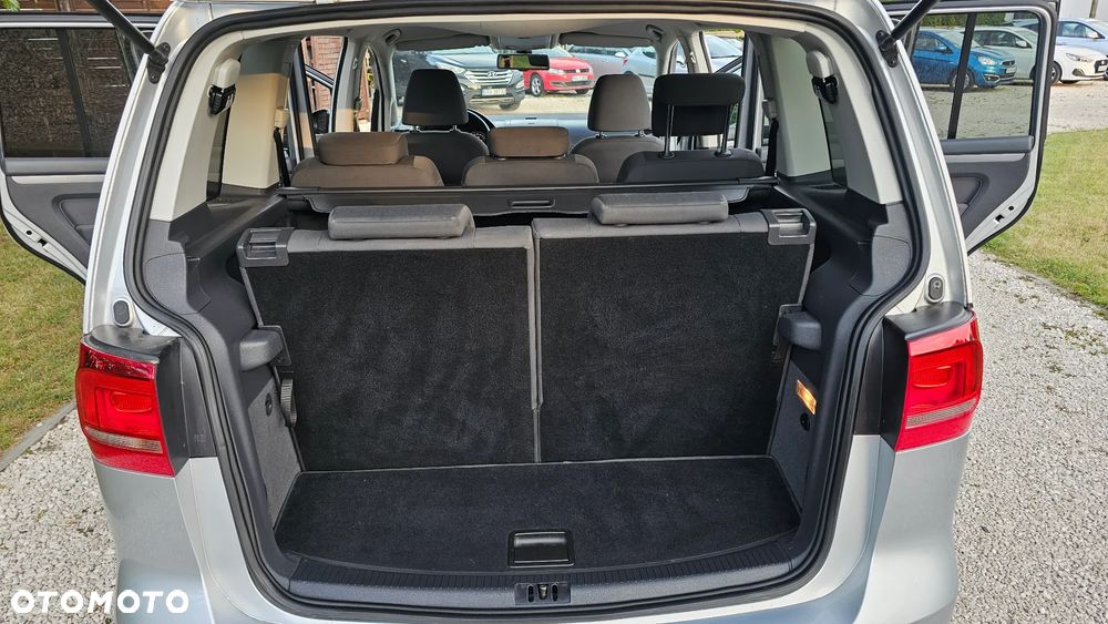 Volkswagen Touran 1.4 TSI Comfortline - 32