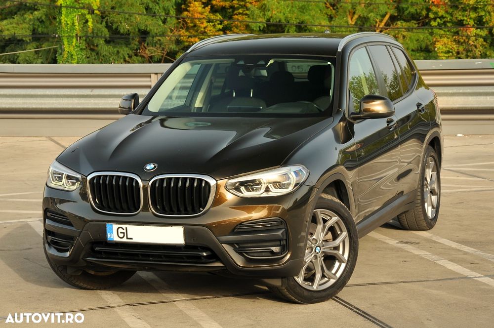 BMW X3 xDrive20i AT Advantage - 1