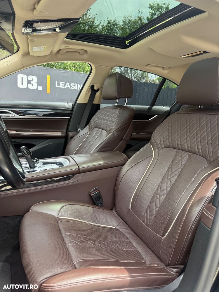 BMW Seria 7 750i xDrive - 7