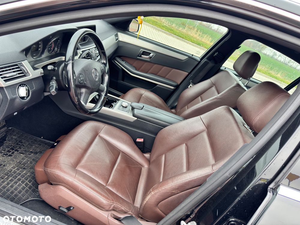 Mercedes-Benz Klasa E 350 CDI BlueEff Avantgarde - 8