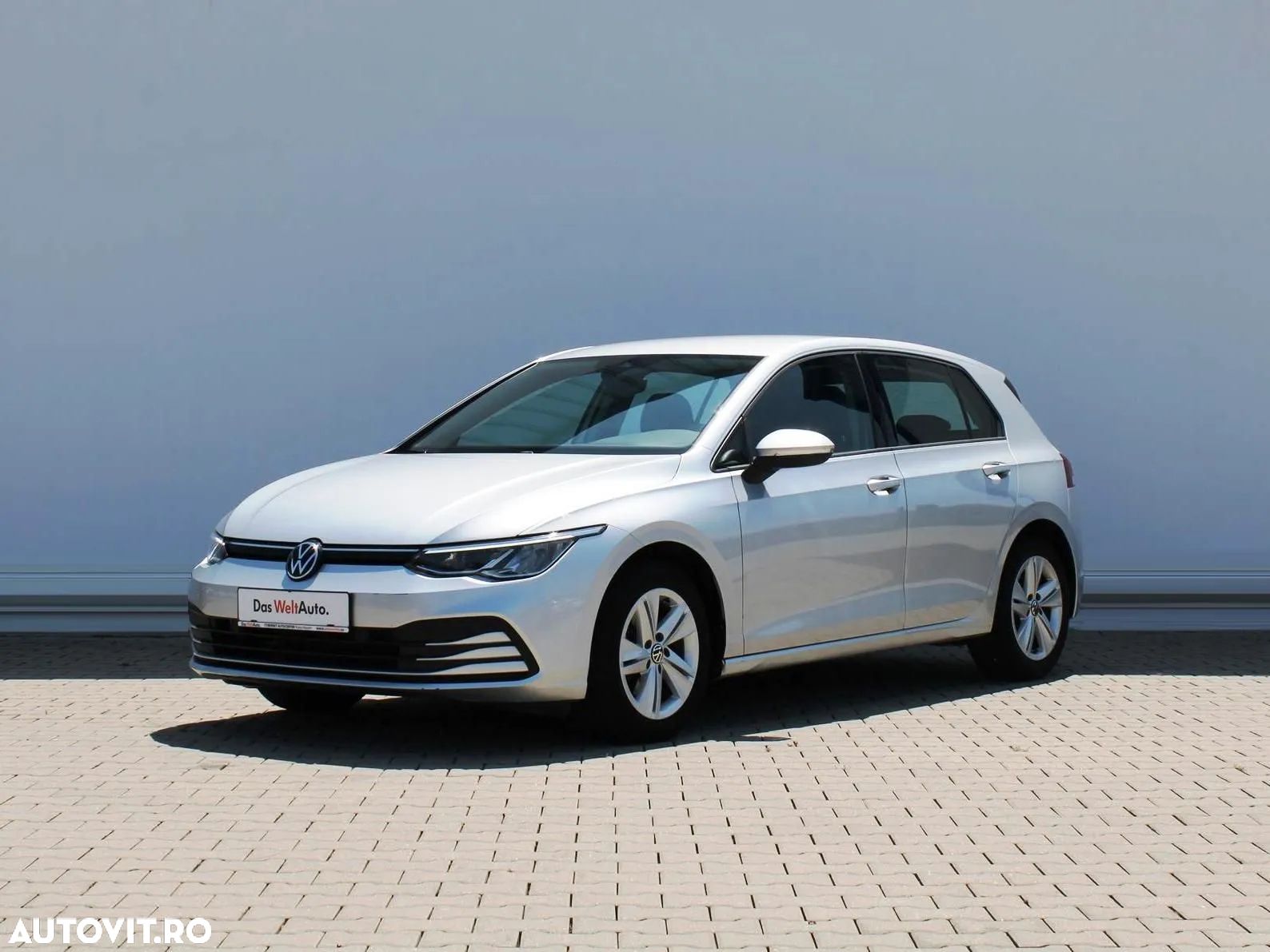 Volkswagen Golf 1.0 eTSI DSG MHEV Life - 1