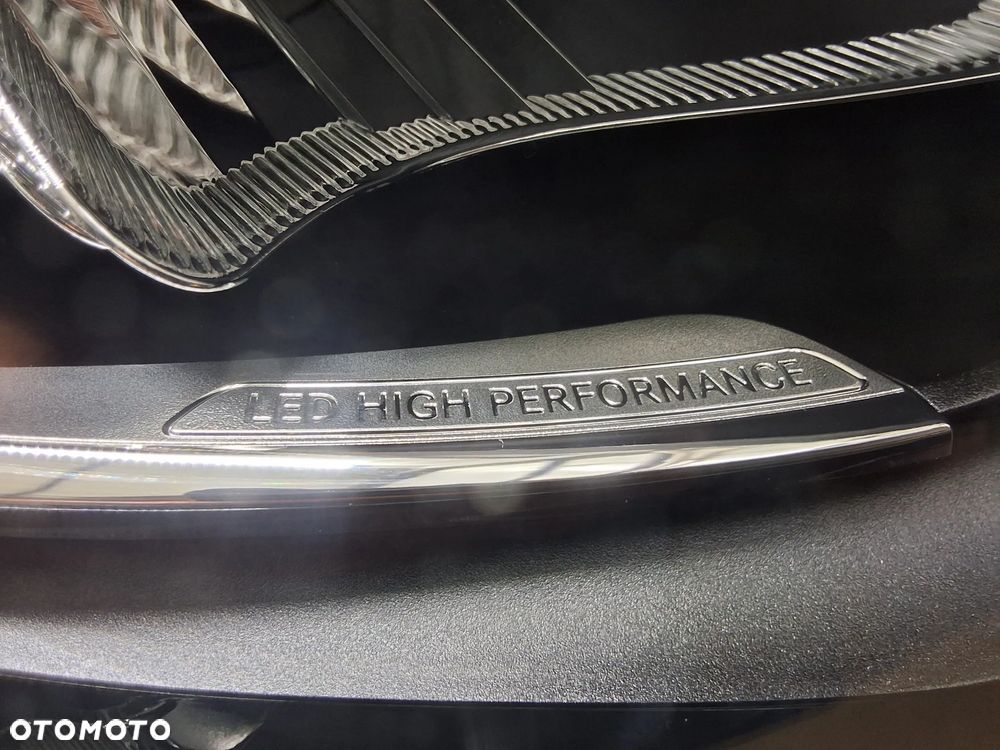 MERCEDES B-KLASA W246 PRAWA LAMPA LED PERFORMANCE KOMPLETNA Z PRZETFORNICĄ LIFT A2469065401 - 5
