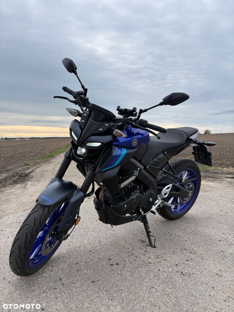 Yamaha MT - 12