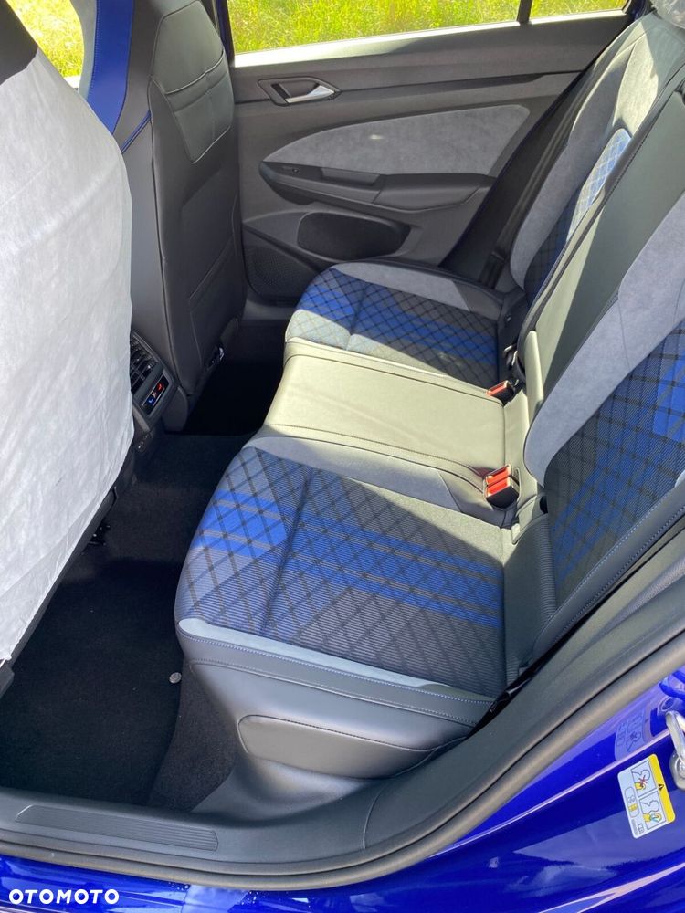 Volkswagen Golf 2.0 TSI 4Motion R DSG - 9