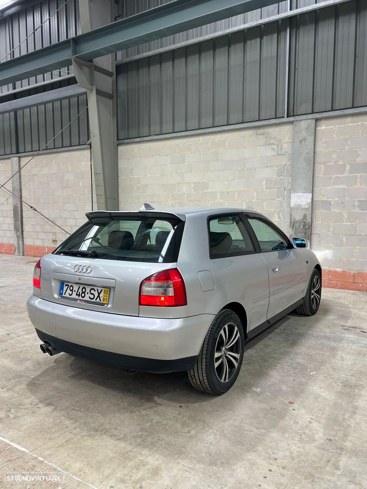 Audi A3 1.6 Ambiente - 5