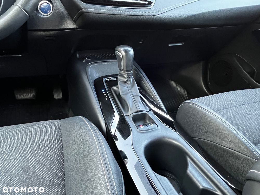 Toyota Corolla 1.8 Hybrid Comfort - 27