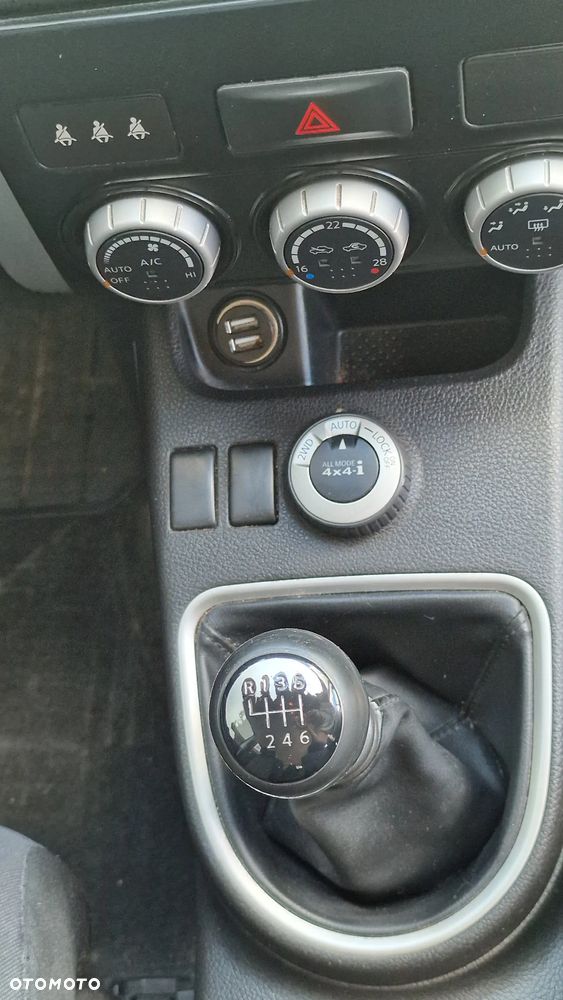 Nissan X-Trail 2.0 XE - 22