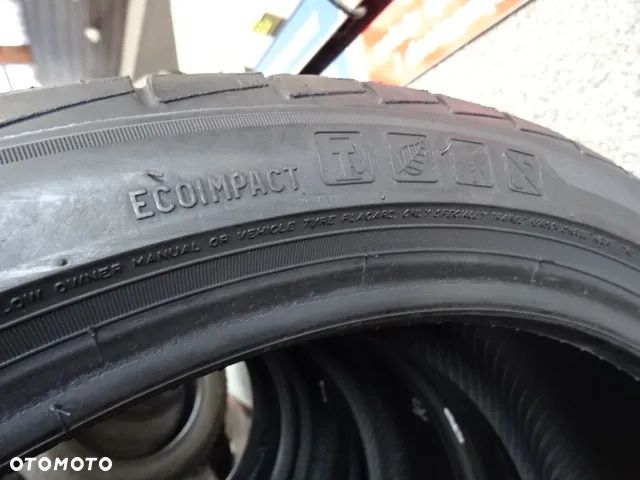 225/40/R19 93H RSC Pirelli Conturato P7 - 11