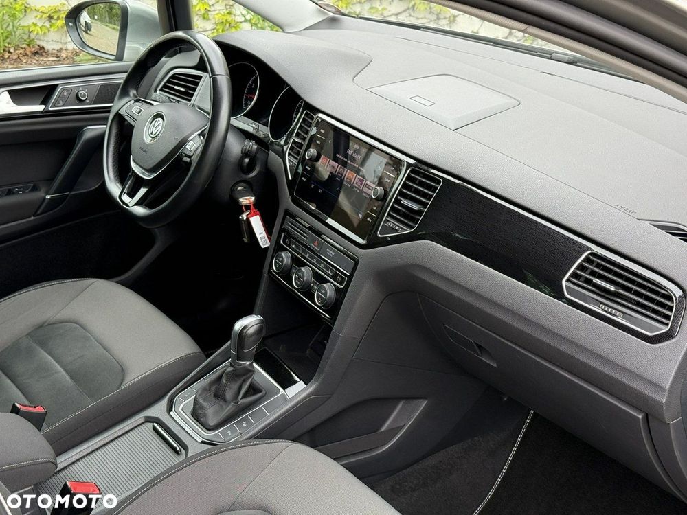 Volkswagen Golf Sportsvan 1.5 TSI ACT DSG Highline - 19