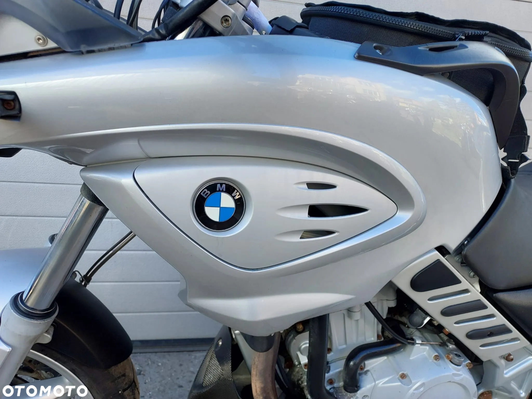 BMW CS - 5
