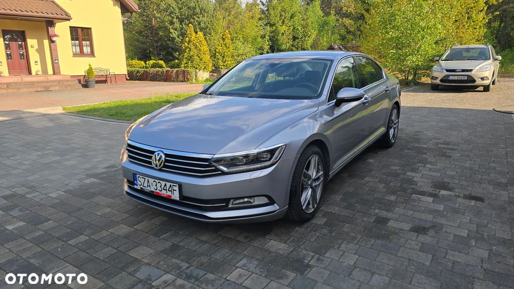 Volkswagen Passat 2.0 TDI SCR Comfortline - 1