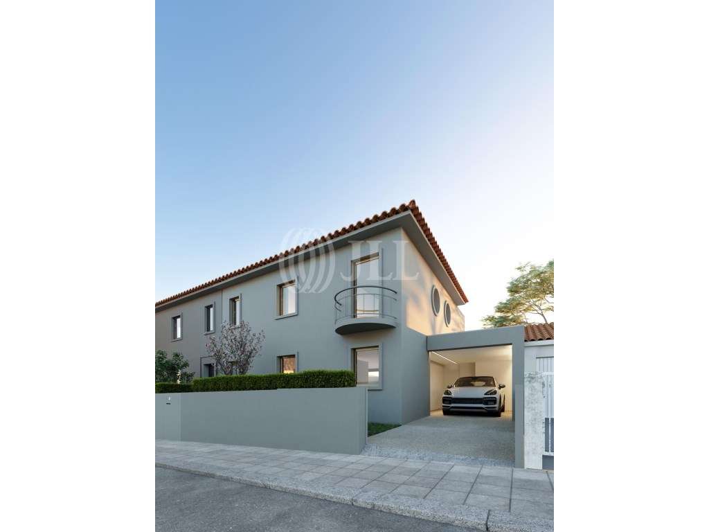 Moradia T4 com jardim e estacionamento, na Foz, Porto - Grande imagem: 4/6