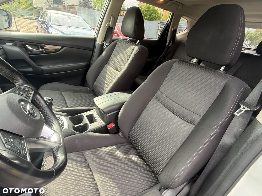 Nissan X-Trail 1.6 DIG-T Tekna 2WD - 29