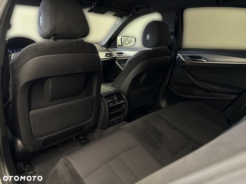 BMW Seria 5 530i GPF xDrive M Sport sport - 18