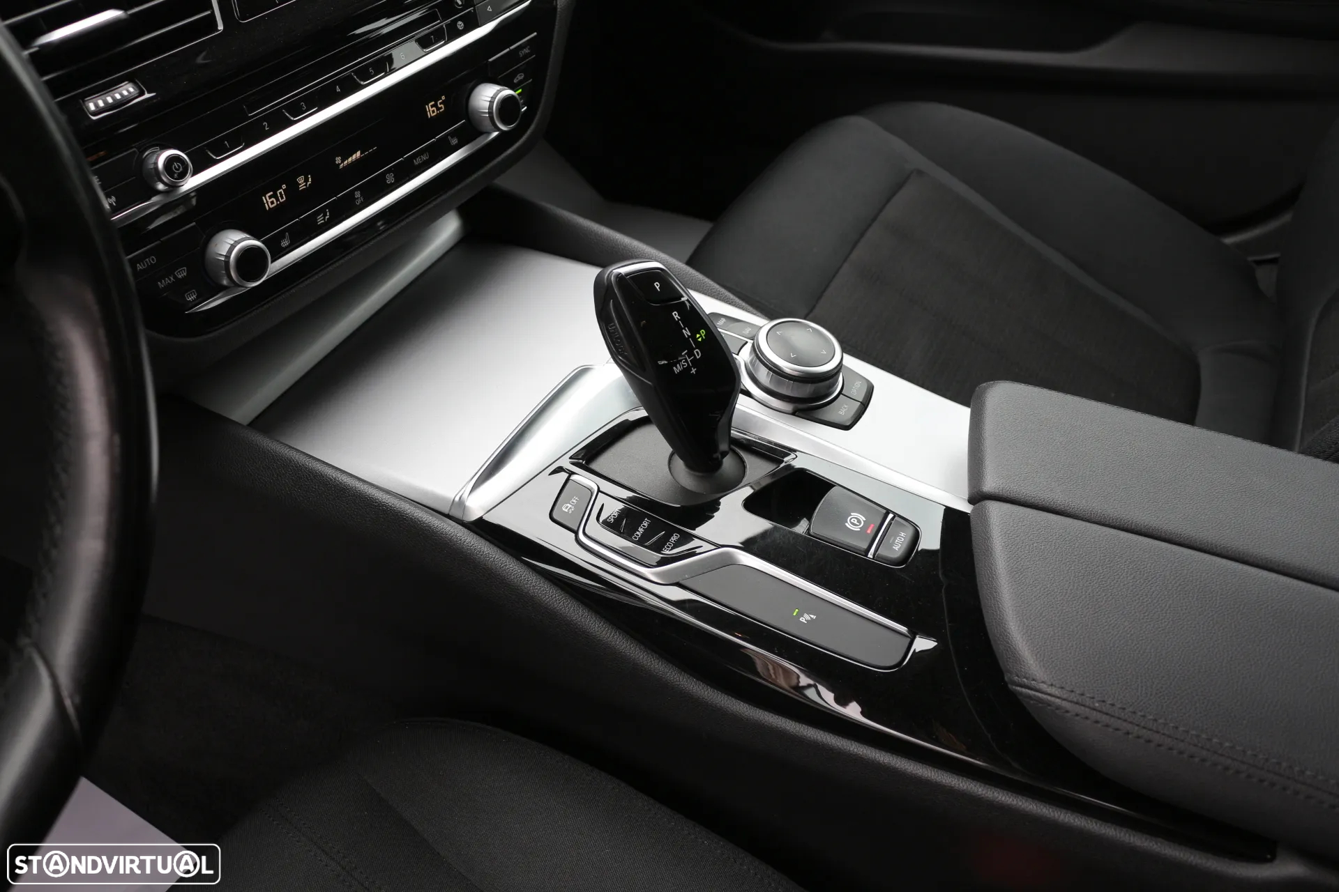 BMW 520 d Touring Aut. - 16