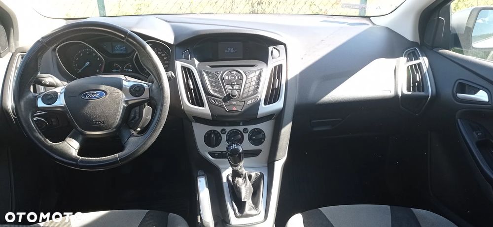 Ford Focus - 24