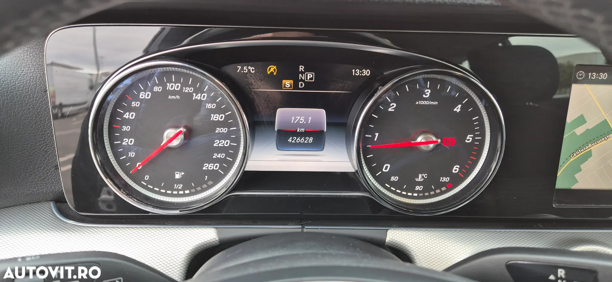 Mercedes-Benz E 200 d T 9G-TRONIC - 10