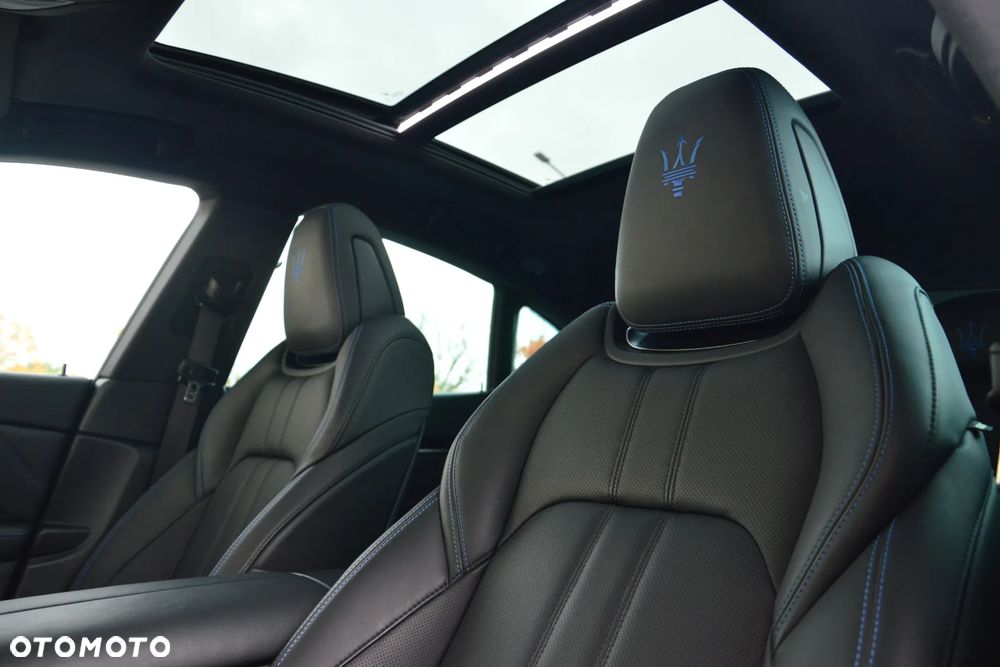 Maserati Levante - 15