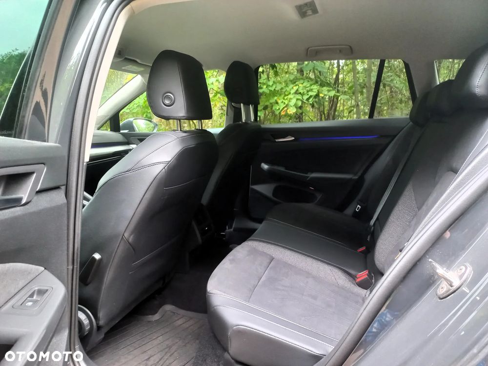 Volkswagen Golf 1.5 TSI EVO Life - 9