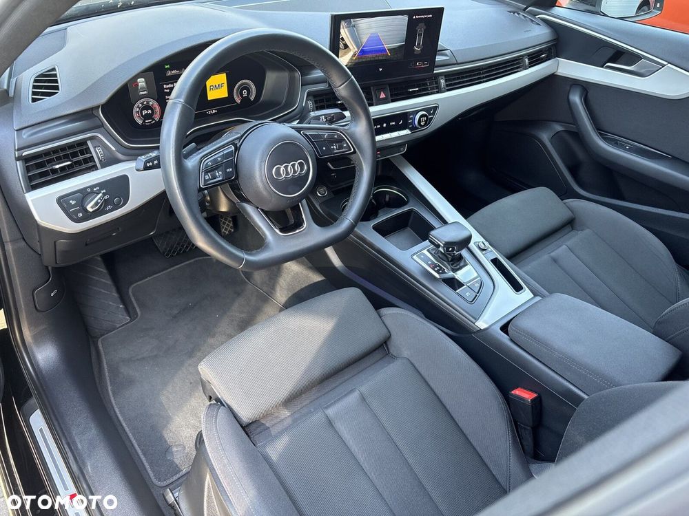 Audi A4 Limousine - 18